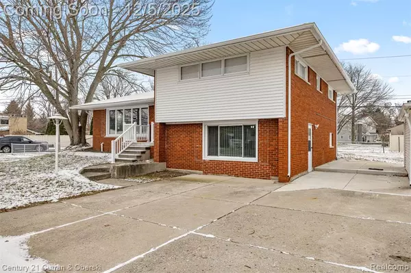 Gibraltar, MI,30631 Bayview Drive