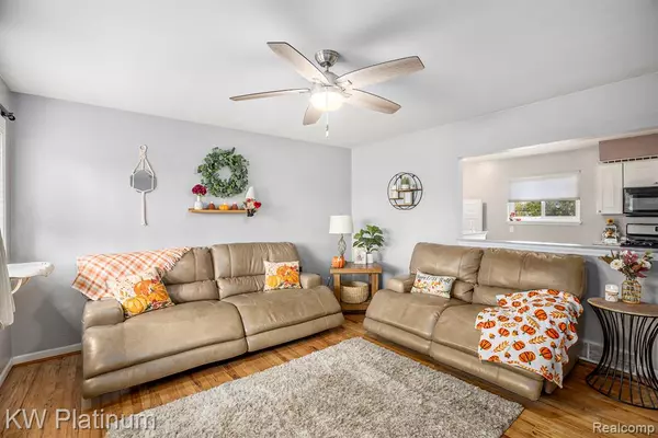 Sterling Heights, MI 48310,33678 Viceroy Drive