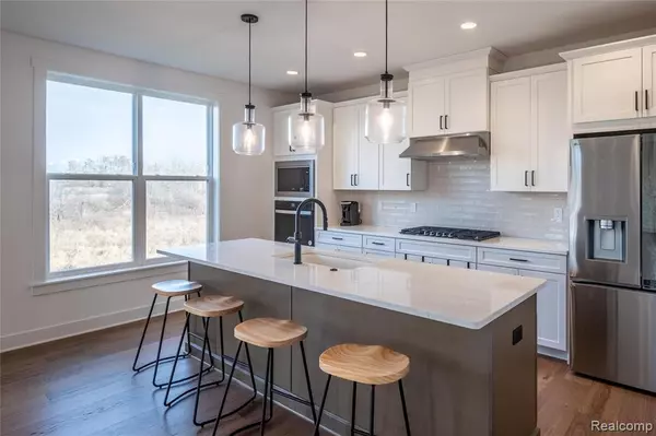 West Bloomfield, MI,5556 Hobart Court