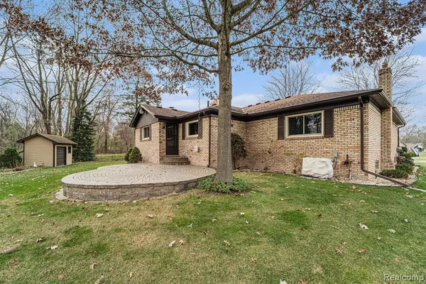 Shelby Twp, MI 48317,48796 Palmyra Drive