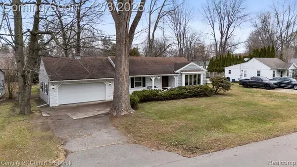 Farmington Hills, MI 48335,33776 Rhonswood Street