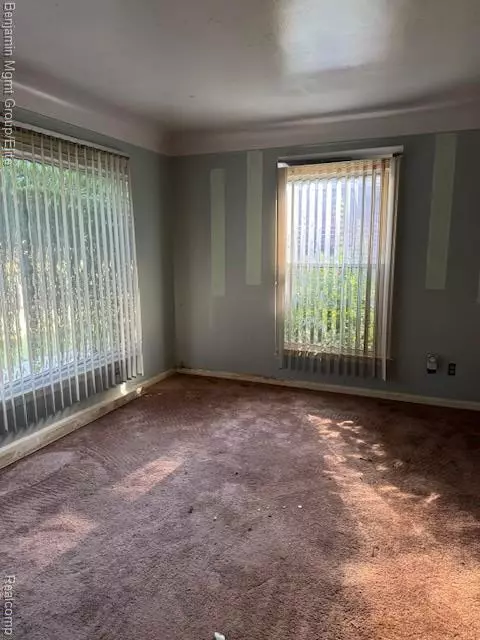 Detroit, MI 48219,19971 Patton Street