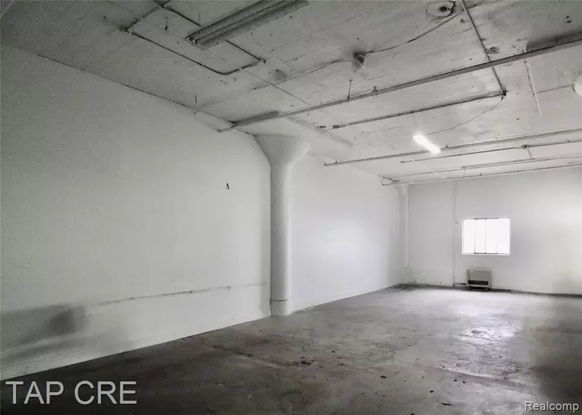 1600 Clay Street, Detroit, MI 48211