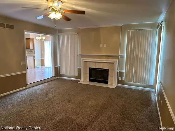 Canton, MI 48188,1792 BENTLEY