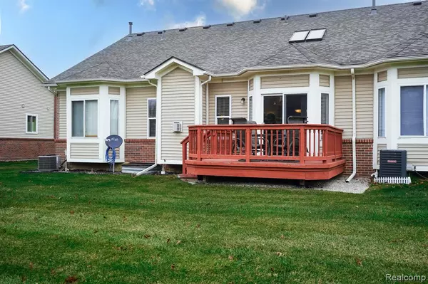 New Baltimore, MI,26122 Joanne Smith Lane