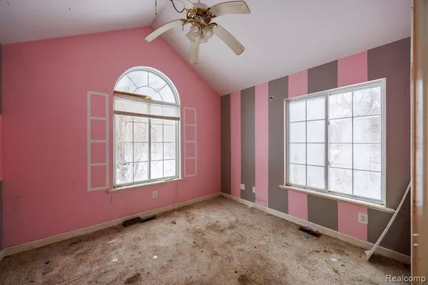 Flint, MI 48506,4394 N Center Road