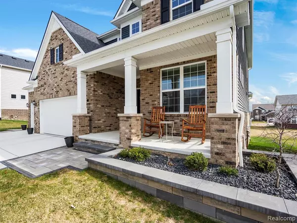 Commerce Twp, MI 48382,2735 TULIP Way