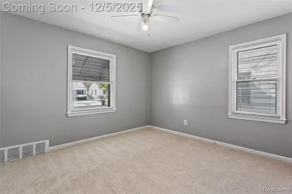 Detroit, MI 48228,8600 Fielding Street