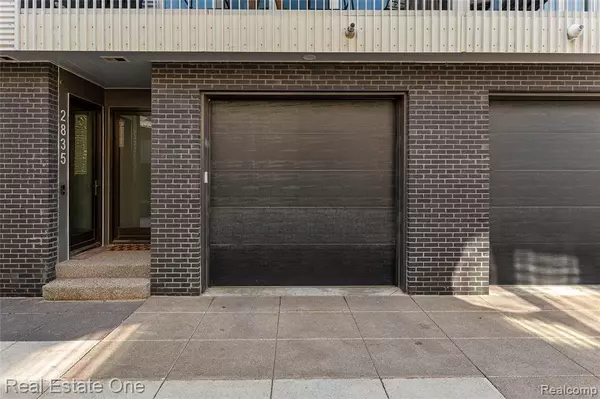 Detroit, MI,2837 BRUSH