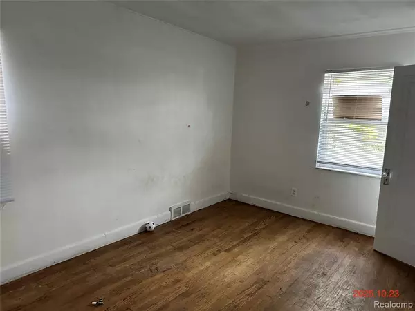 Detroit, MI 48234,8064 Bliss Street