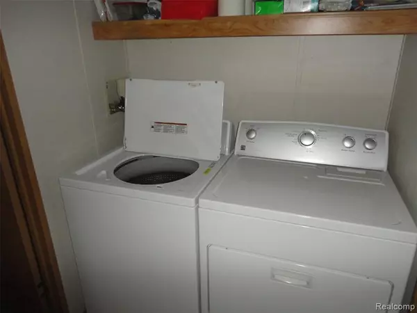 Temperance, MI 48182,415 Midlands