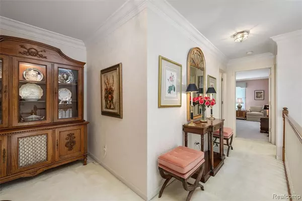 Saint Clair Shores, MI 48080,172 Windwood Pointe