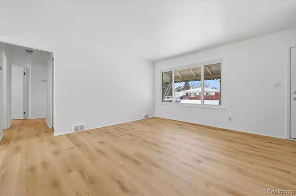 Westland, MI 48186,315 S Hanlon Street