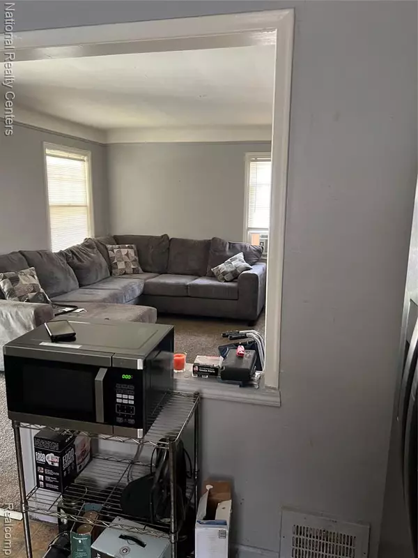 Detroit, MI 48203,20166 Hanna Street