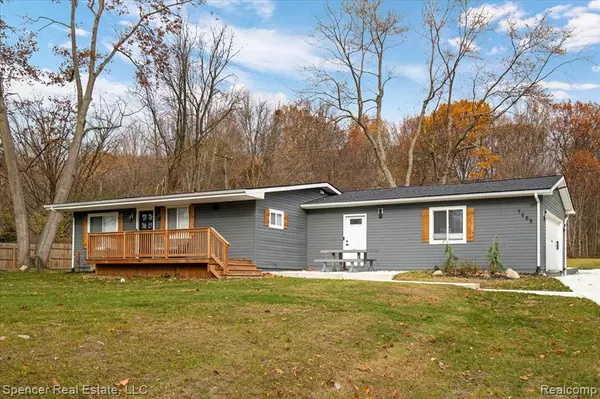 Clarkston, MI 48348,7669 S Eston Road