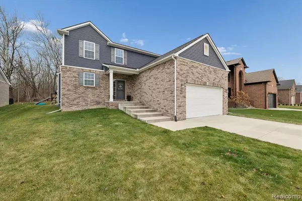 Macomb, MI 48042,48138 Manhattan Drive