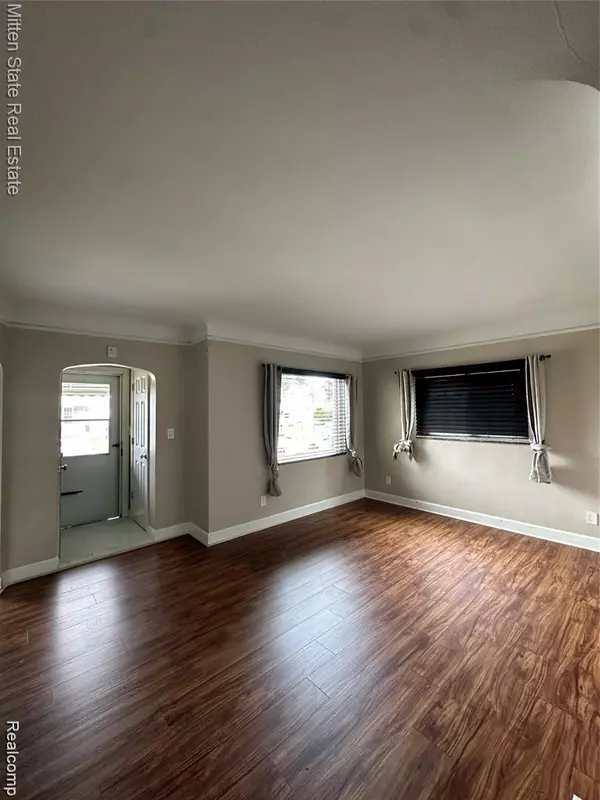 Dearborn, MI 48126,4616 CHOVIN Street