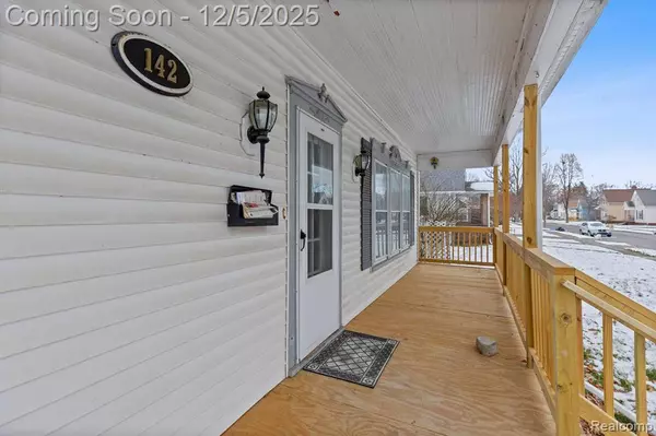 Mount Clemens, MI 48043,142 Miller Street