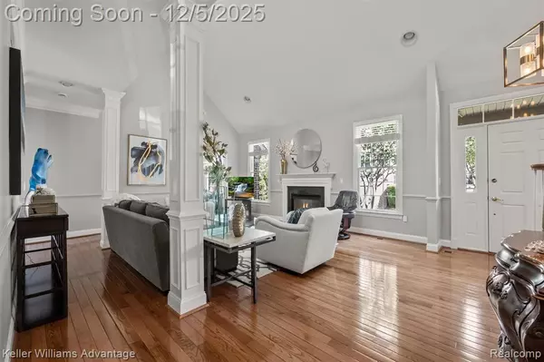 Northville, MI 48168,44604 Broadmoor N Circle