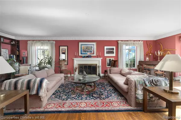 Detroit, MI 48203,1686 Balmoral Drive