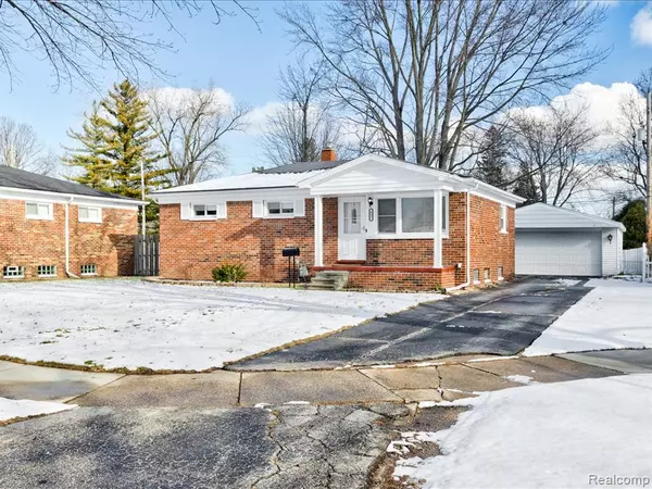 917 CAROLINA, Marysville, MI 48040