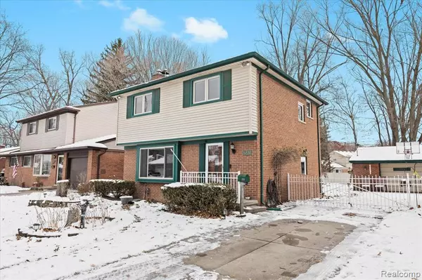 Livonia, MI 48154,14530 Gary Lane