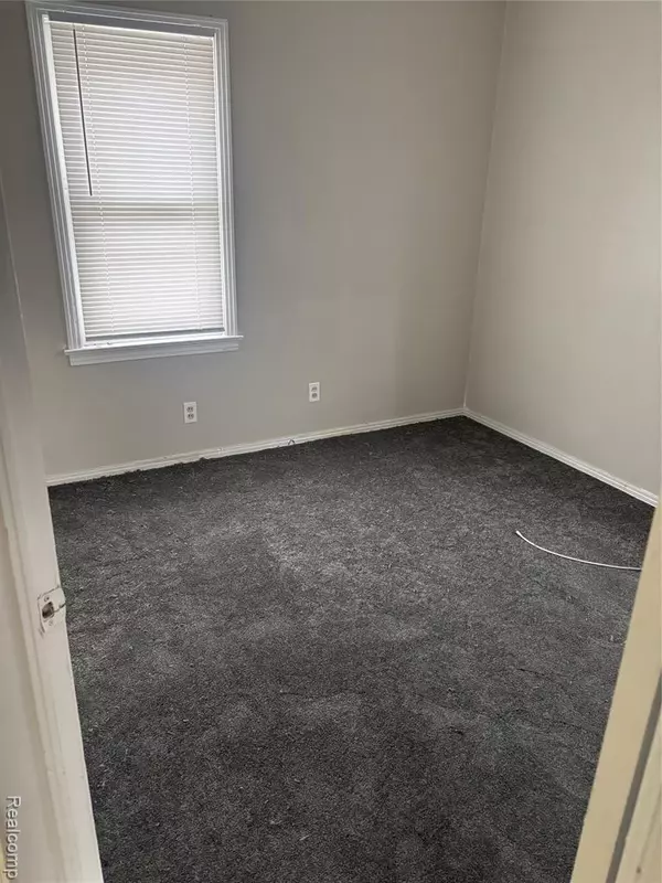 Detroit, MI 48212,17885 Binder Street