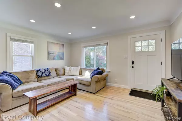 Royal Oak, MI 48073,3210 N Connecticut Avenue