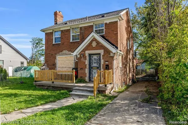 Detroit, MI 48224,5574 Buckingham Avenue