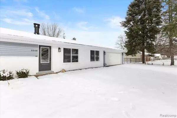 Clarkston, MI,5348 Burgundy Drive