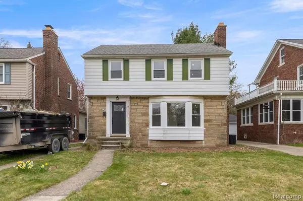 529 N MILITARY Street, Dearborn, MI 48124