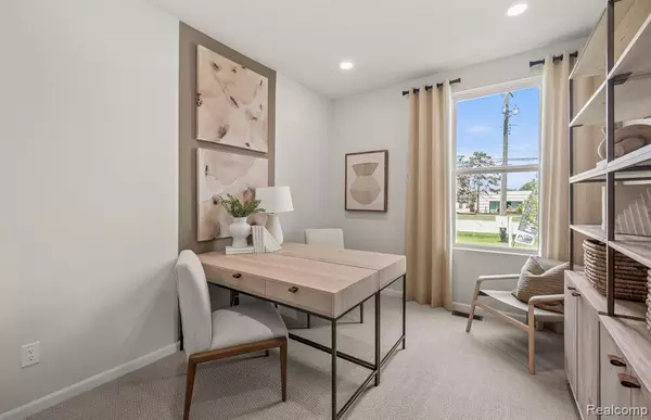 Shelby, MI 48315,55769 Oak Pointe Drive