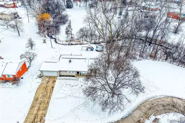 Farmington Hills, MI 48336,29258 Geraldine Court