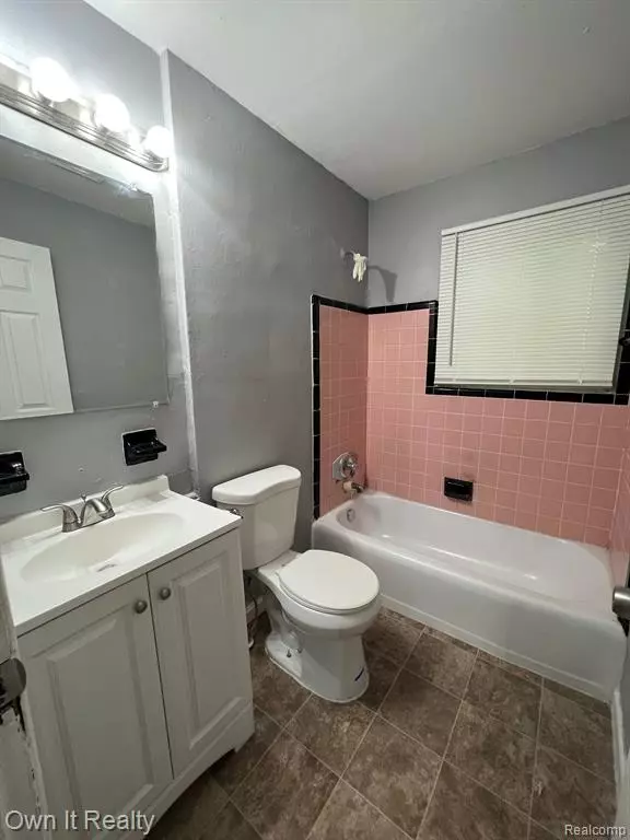 Detroit, MI 48227,13900 SUSSEX Street