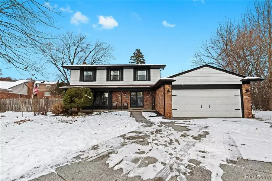 20620 Wayland Street, Southfield, MI 48076