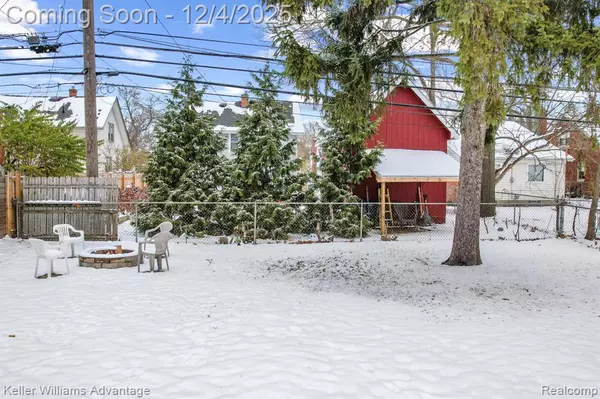 Fenton, MI 48220,1416 W Saratoga Street