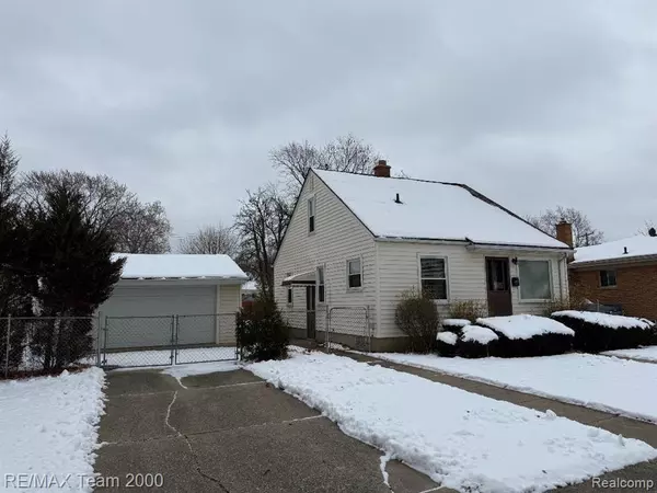 Dearborn Heights, MI 48127,7014 Kinmore Street