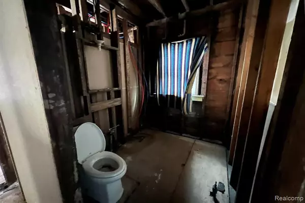 Detroit, MI 48212,17496 Saint Aubin Street