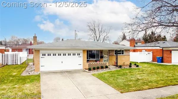 Warren, MI 48092,4760 Red Maple Drive