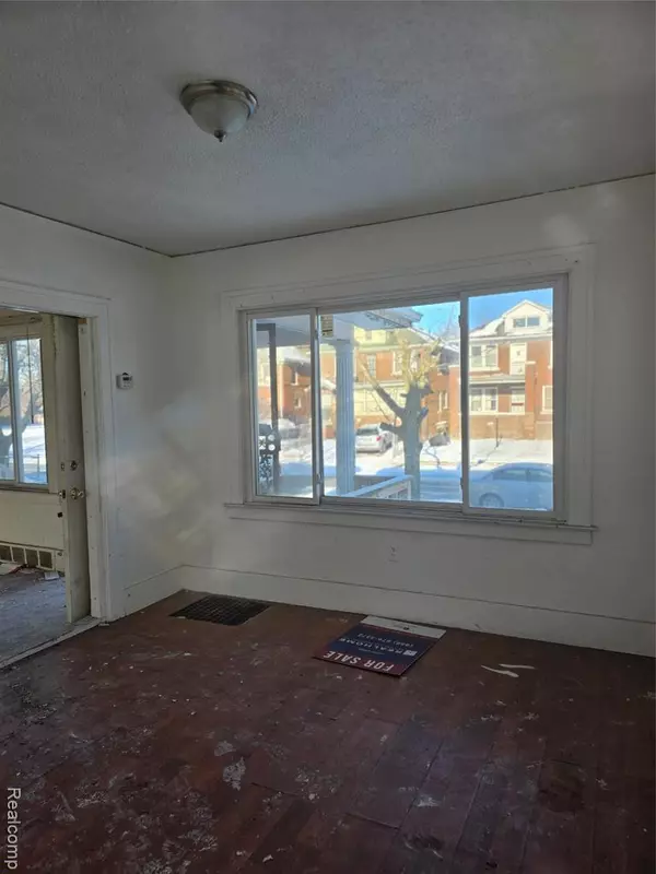 Detroit, MI 48206,2291 Tuxedo Street