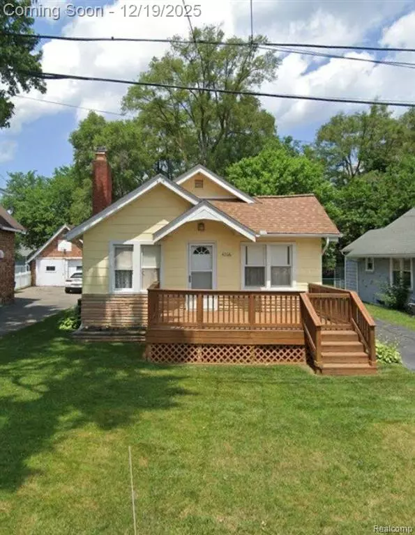 Waterford, MI 48329,4266 Linda Court