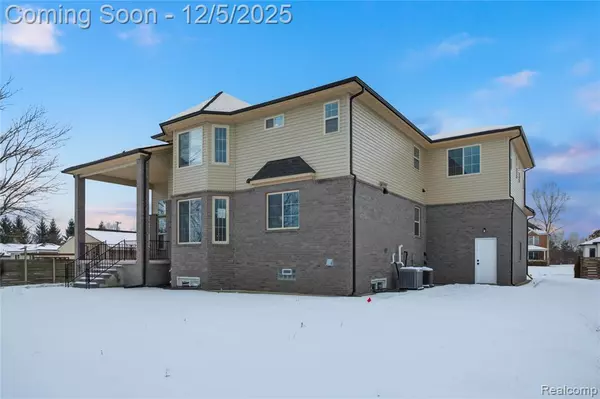 Canton, MI 48188,4619 Artley