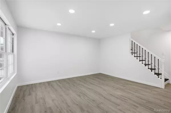 Detroit, MI 48227,15103 Cheyenne Street