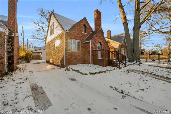 Detroit, MI 48224,5215 Buckingham Avenue