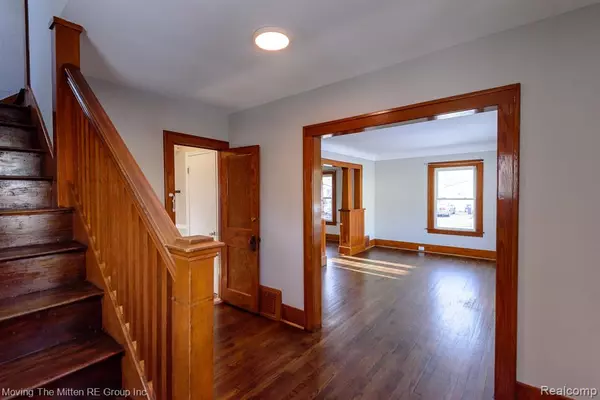 Monroe, MI 48161,329 W 7th Street