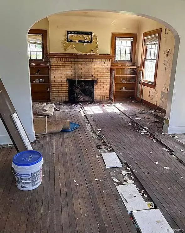 Flint, MI 48504,1013 W Hamilton Avenue