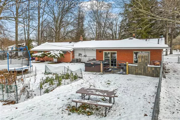 Romulus, MI 48174,16000 S Huron River Drive