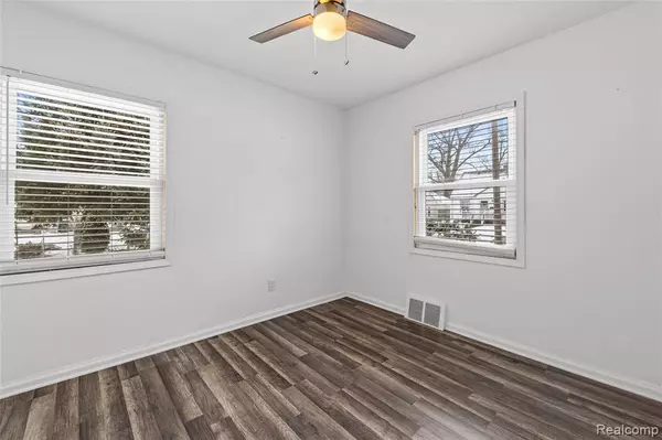 Hazel Park, MI 48030,23403 Tawas Avenue