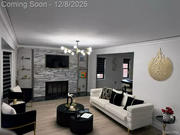 Dearborn, MI 48128,23926 Oak Street