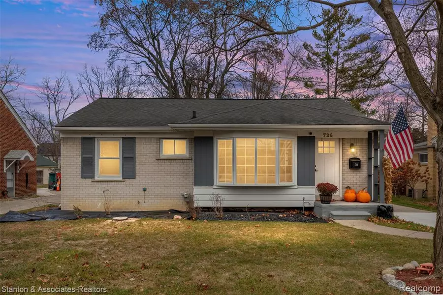 726 Magnolia Avenue, Royal Oak, MI 48073